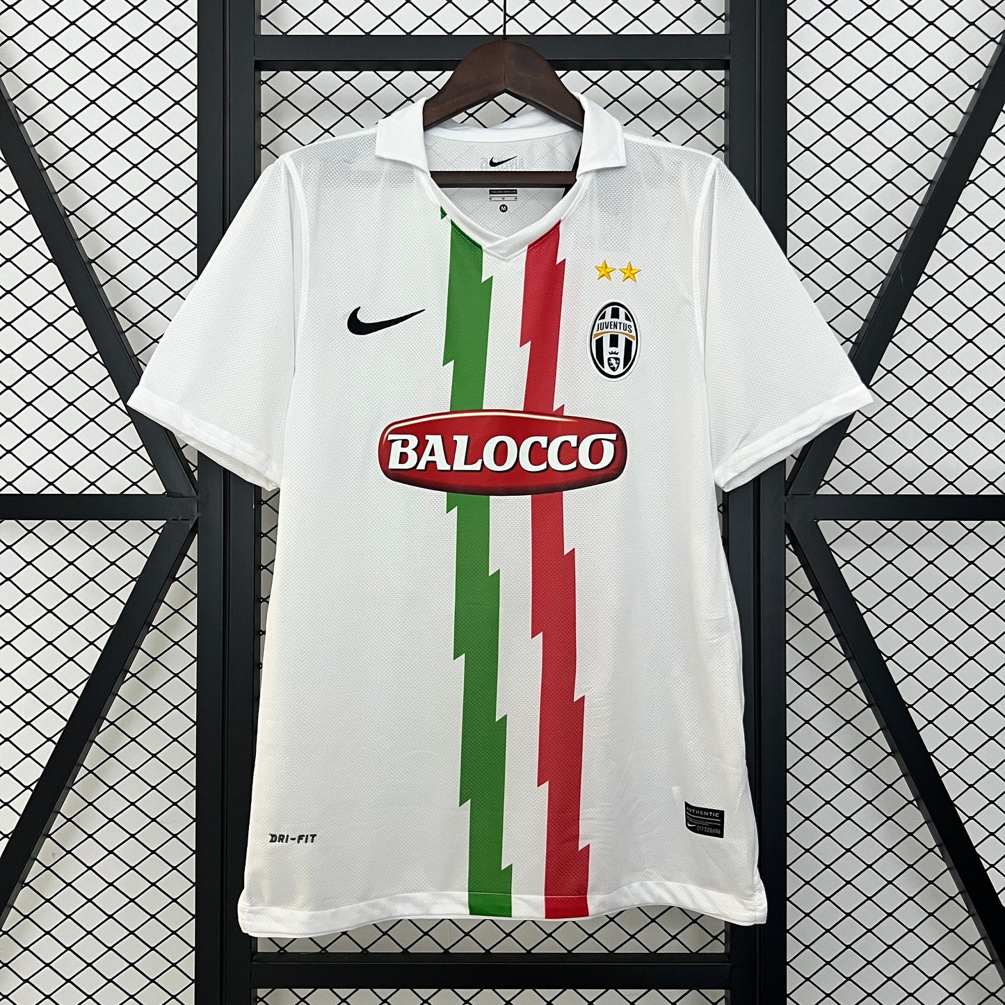Juventus Visita Retro 2010/11 Versión Fan