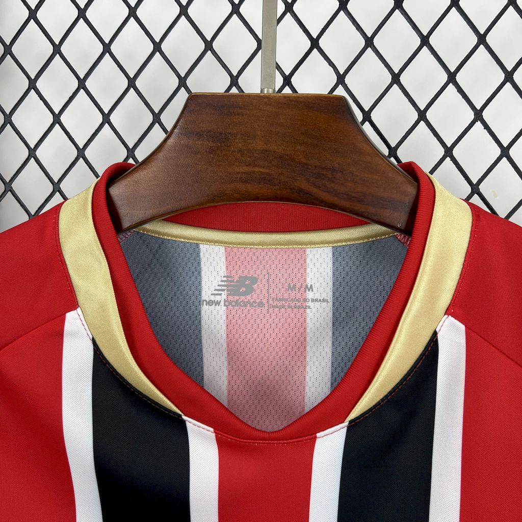 Sao Paulo Visita 2025/26 Versión Fan