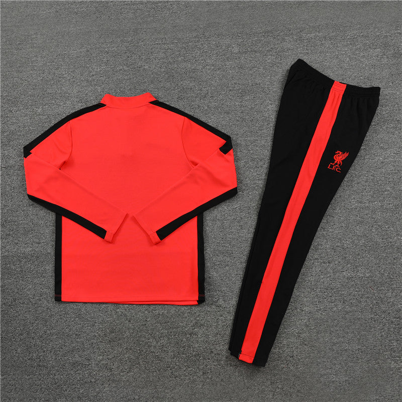 Buzo Completo Liverpool Rojo Líneas Negras