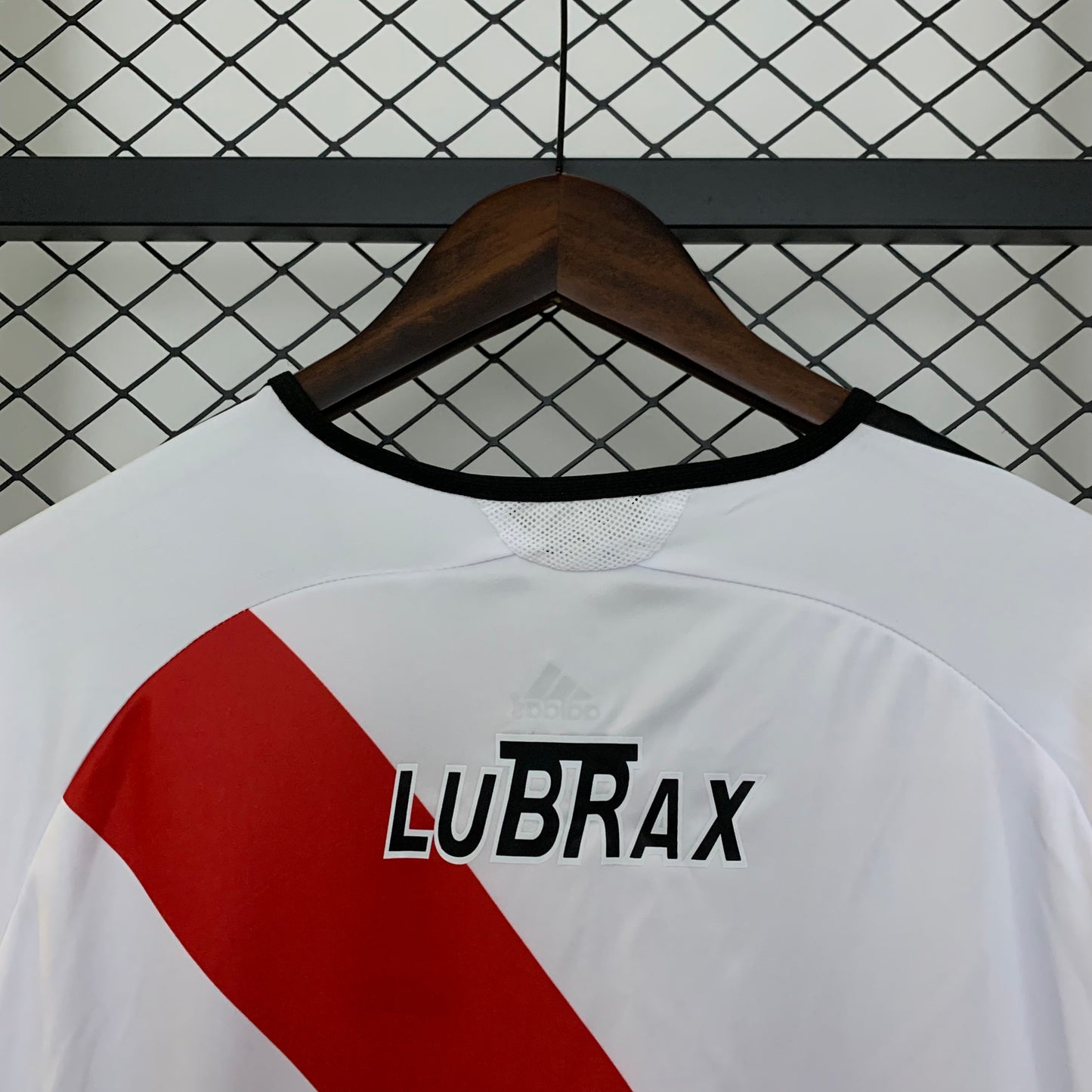 River Plate Local Retro Manga Larga 2006/07 Versión Fan