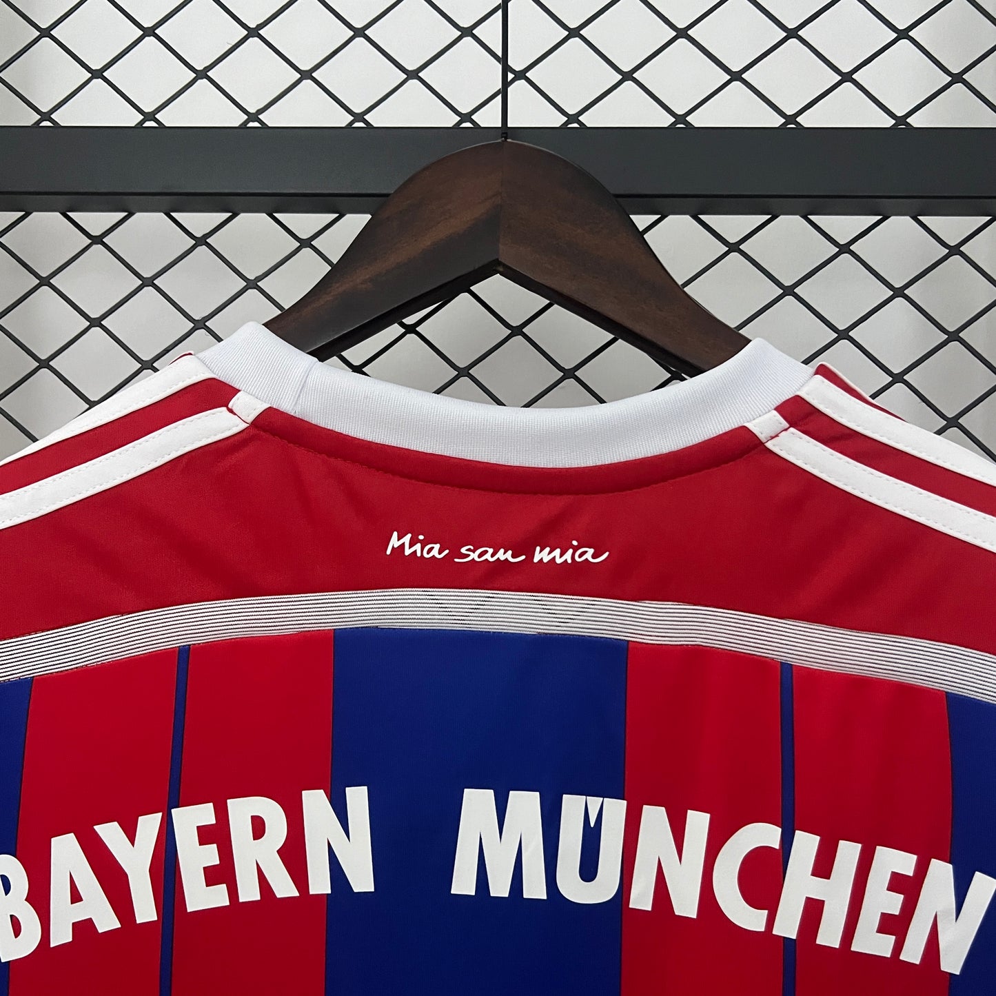 Bayern Munich Local Retro 2014/15 Versión Fan