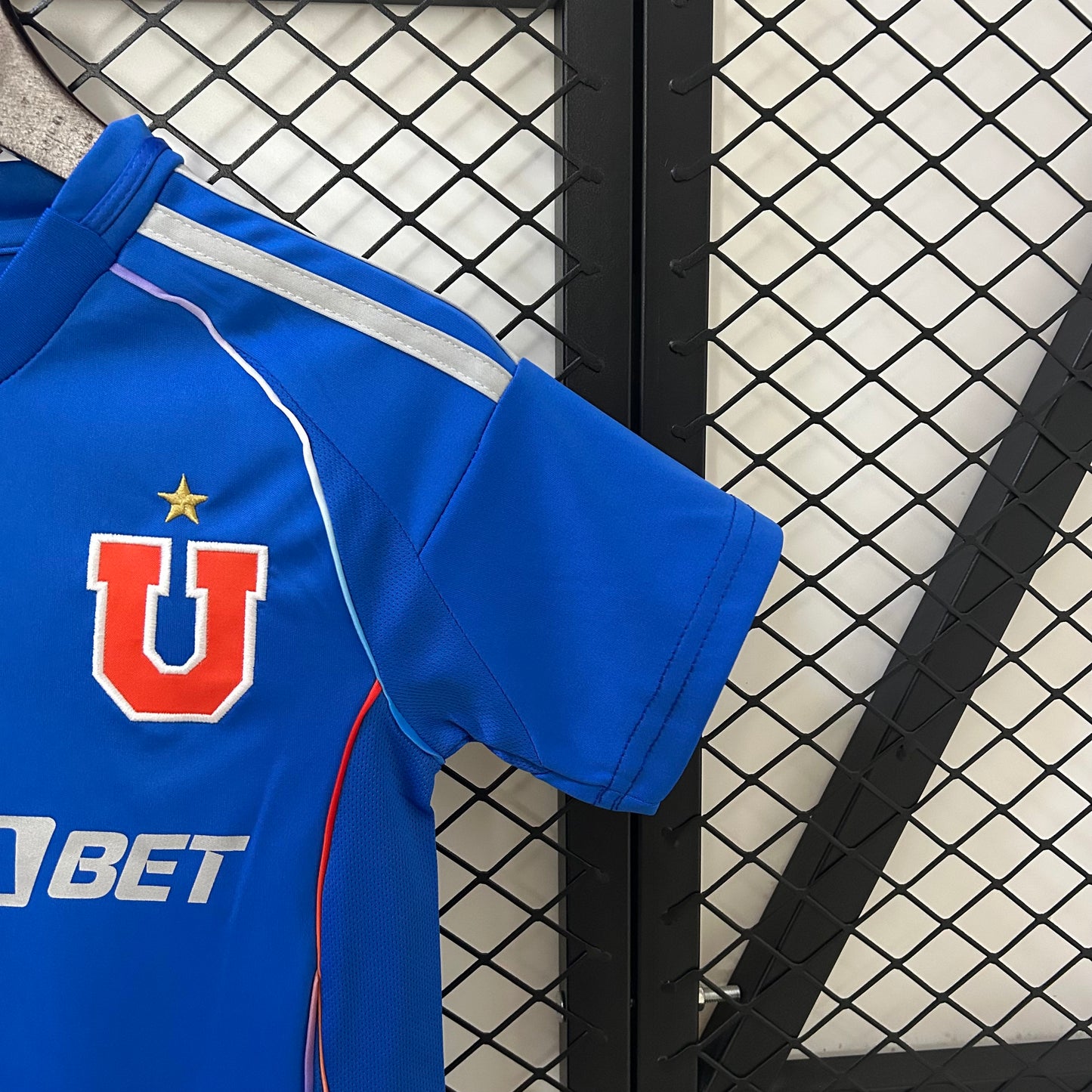 Universidad de Chile Local 2025 Kit Niños
