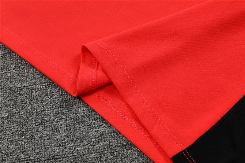 Buzo Completo Liverpool Rojo Líneas Negras