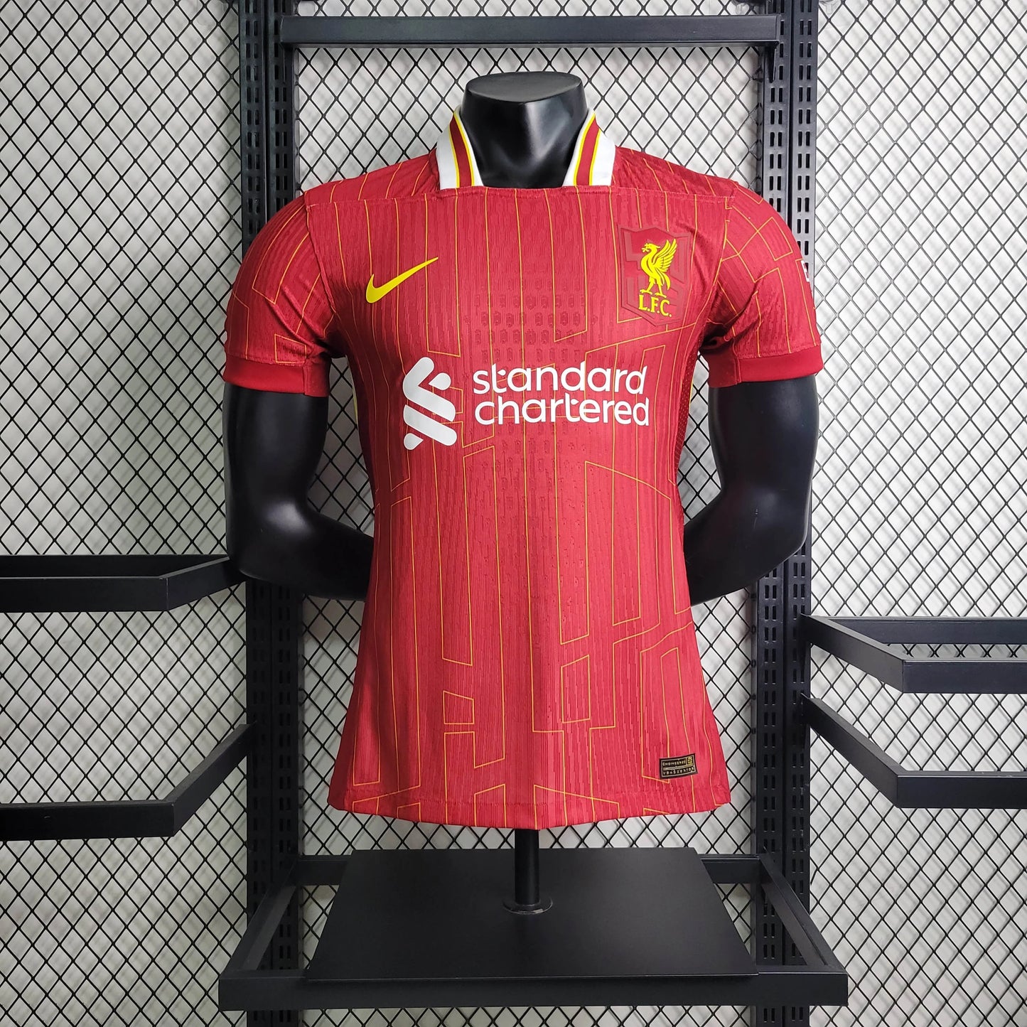 Talla L - Liverpool Local 2024/25 Versión Jugador