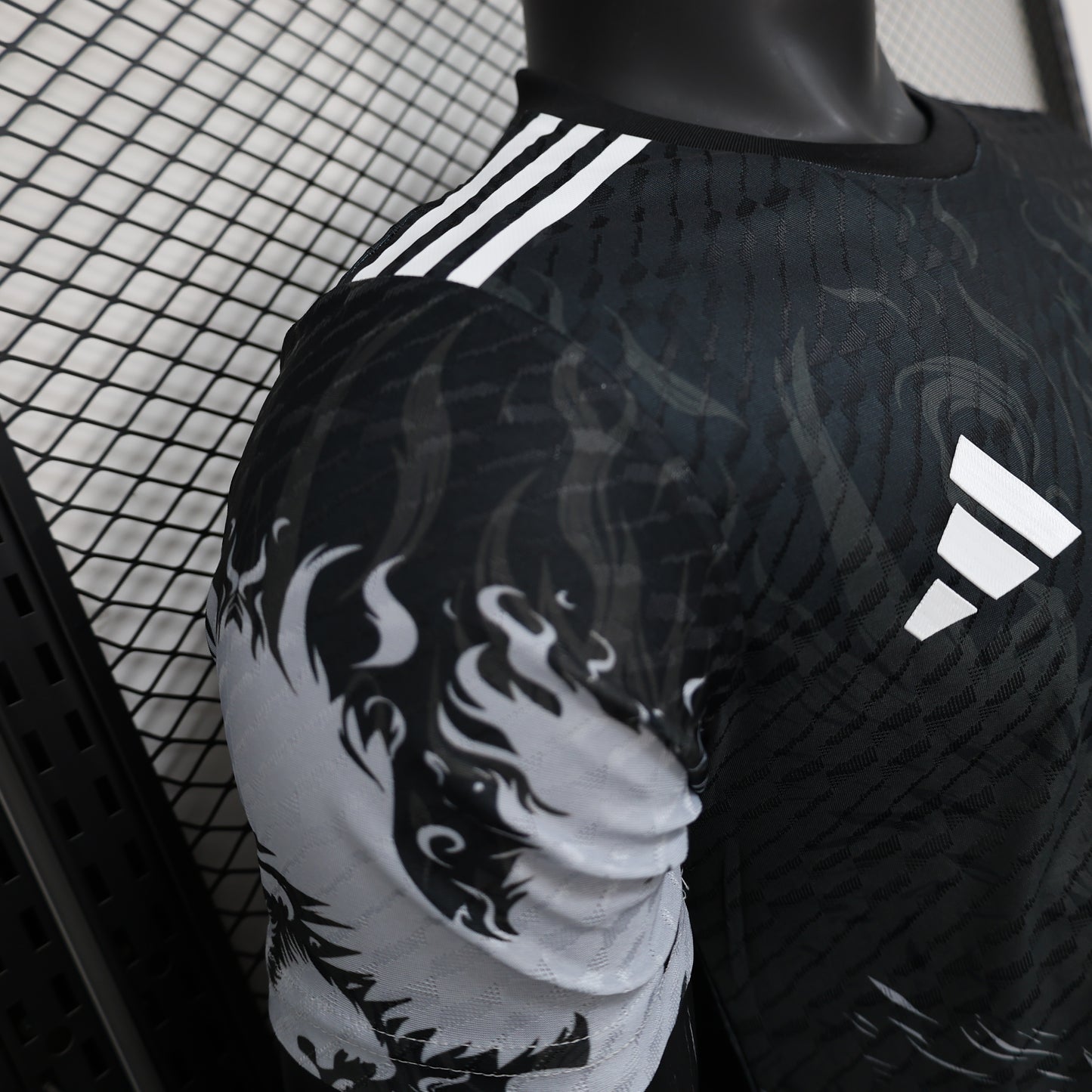 Japón "Dark Fenix" 2025/26 Versión Jugador