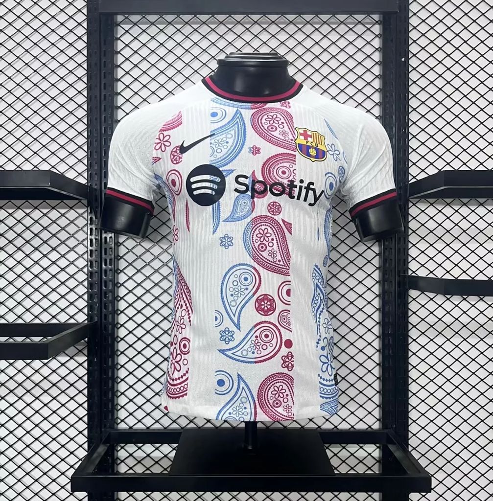 FC Barcelona Edicion Especial Blanca 2024 25 Version Jugador La Roja Camisetas