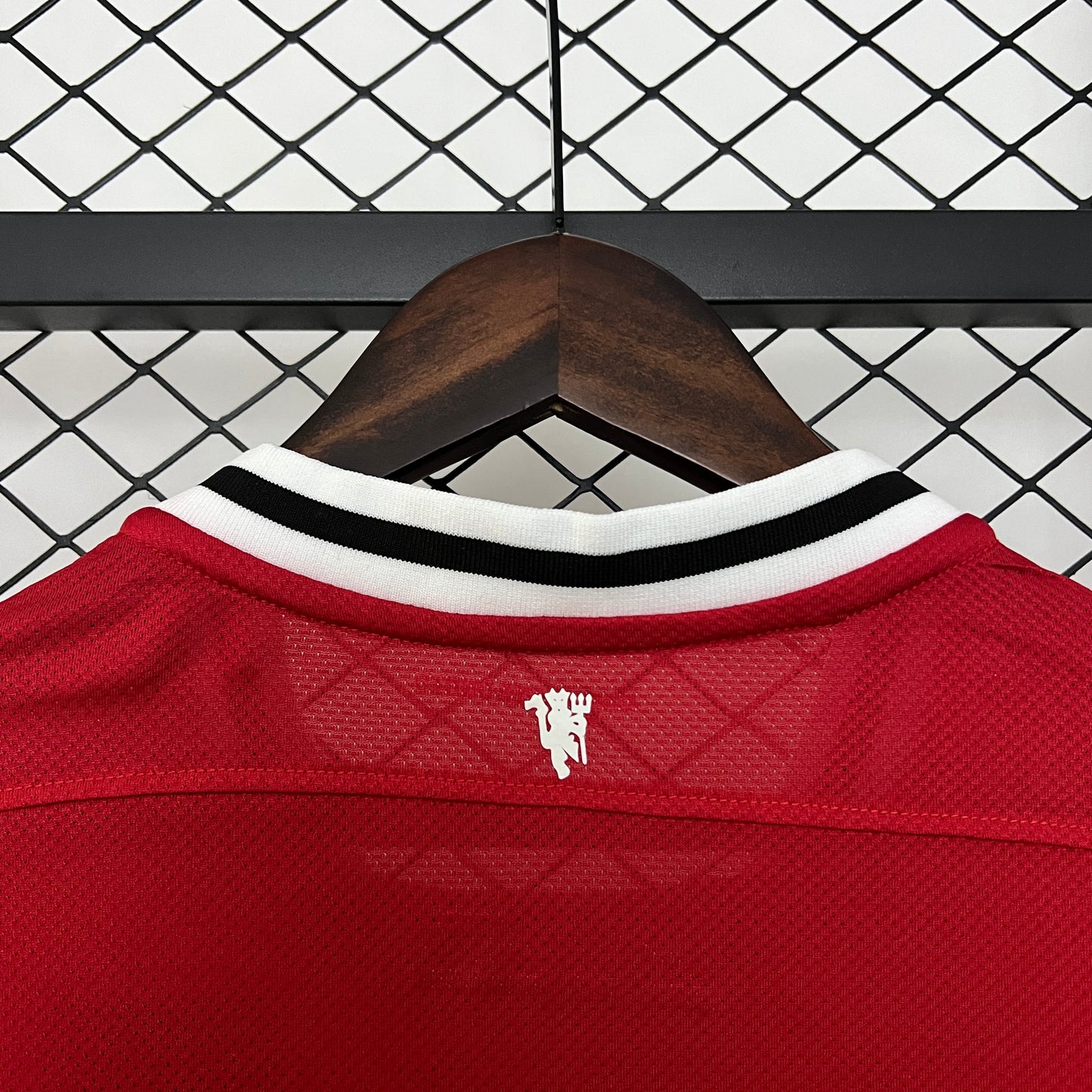 Manchester United Local Retro 2011/12 Versión Fan