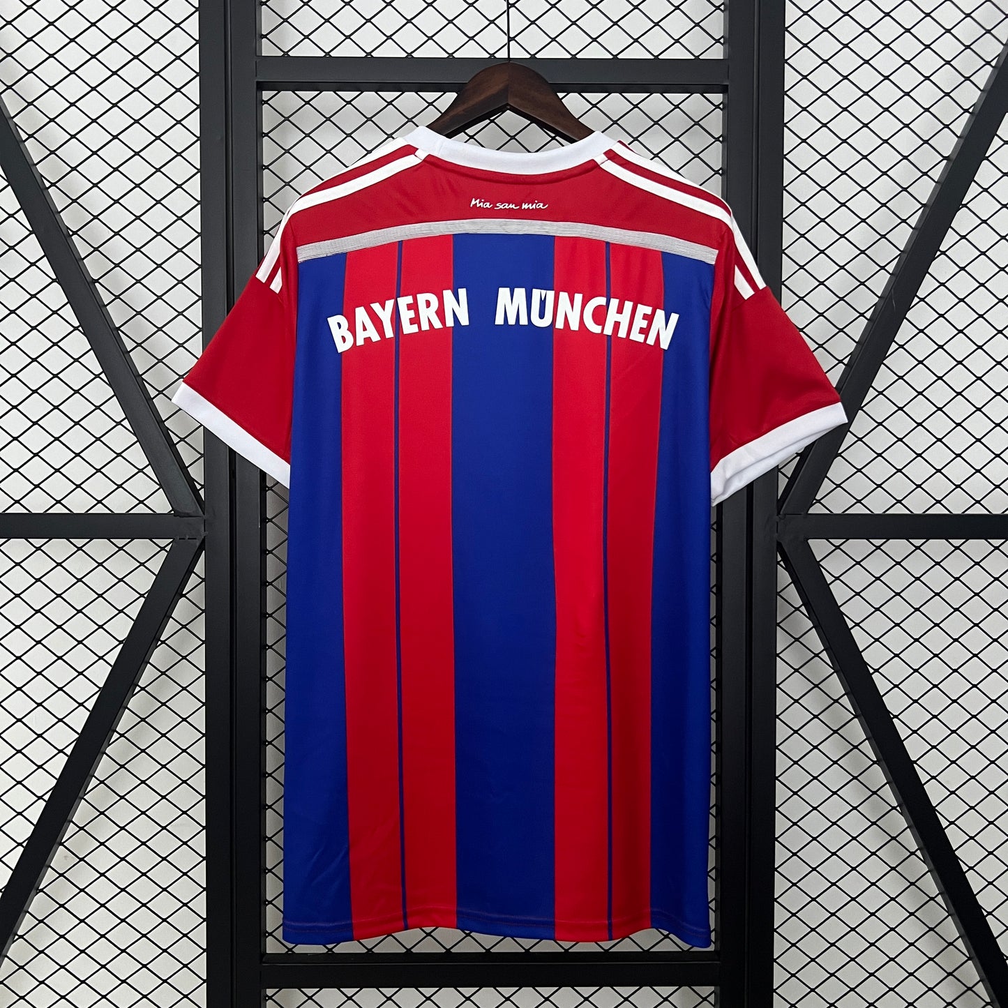 Bayern Munich Local Retro 2014/15 Versión Fan