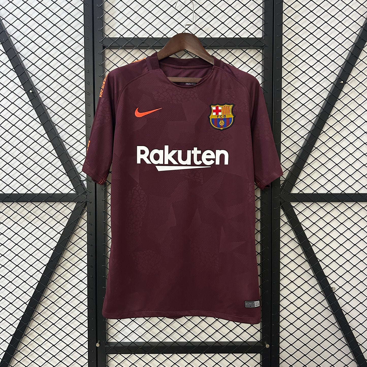 Barcelona Tercera Retro 2017/18 Versión Fan