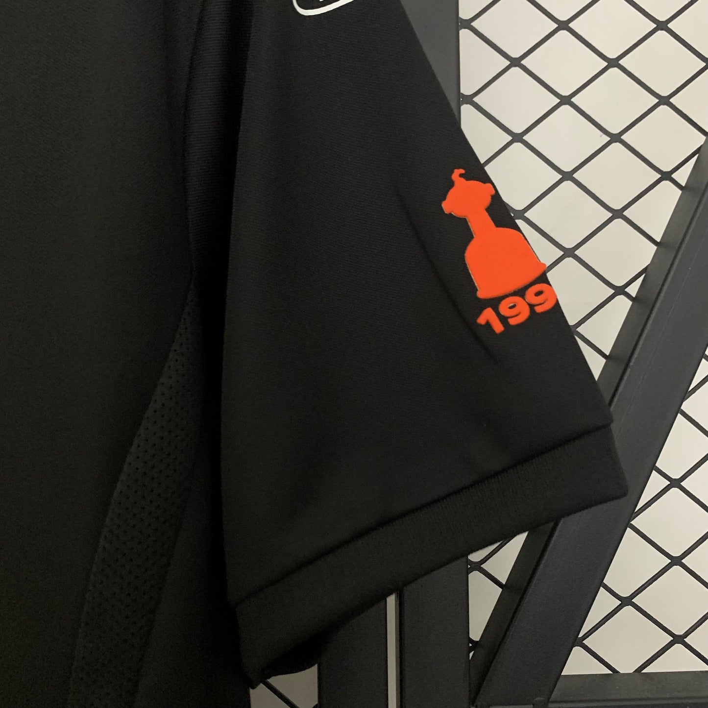 Colo Colo Visita Retro 2004/05 Versión Fan