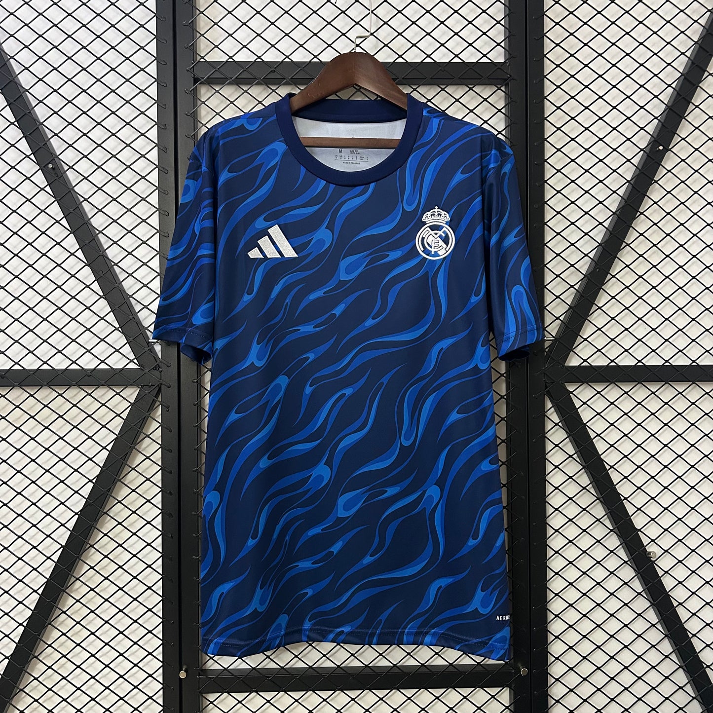 Real Madrid Entrenamiento Azul 2025/26 Versión Fan