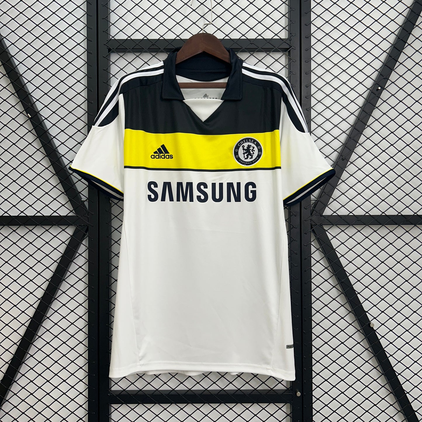Chelsea Tercera Retro 2011/12 Versión Fan