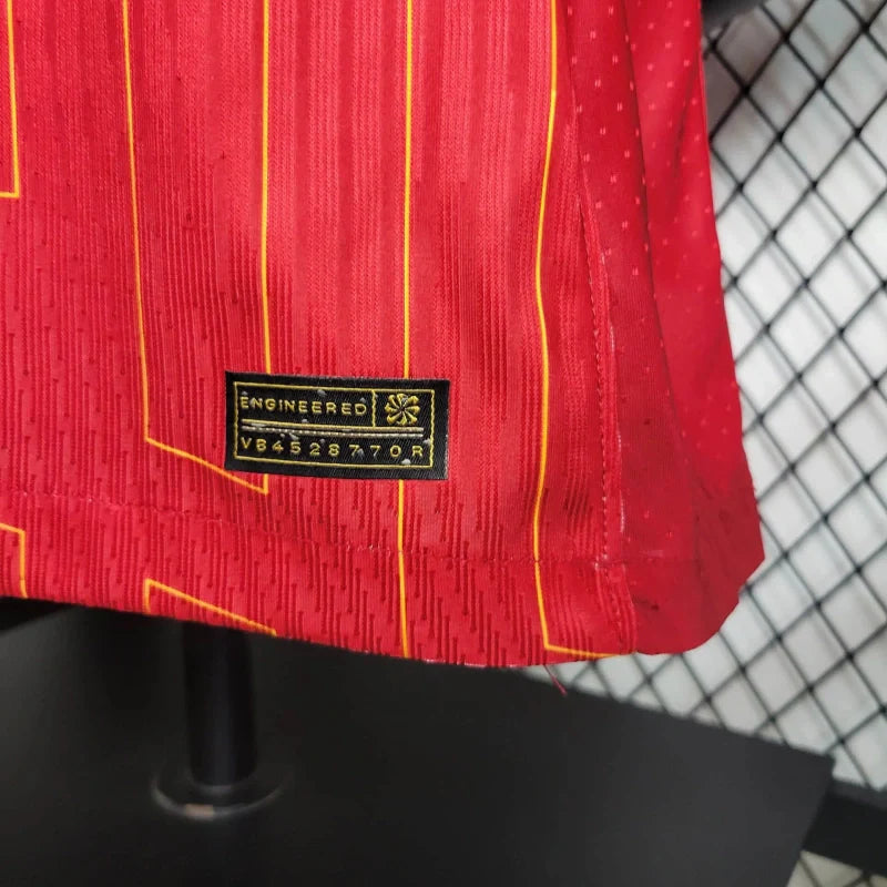 Talla L - Liverpool Local 2024/25 Versión Jugador