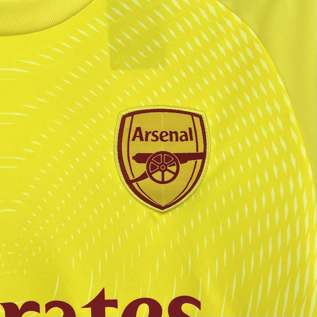 Arsenal Portero Amarillo 2025/26 Versión Fan