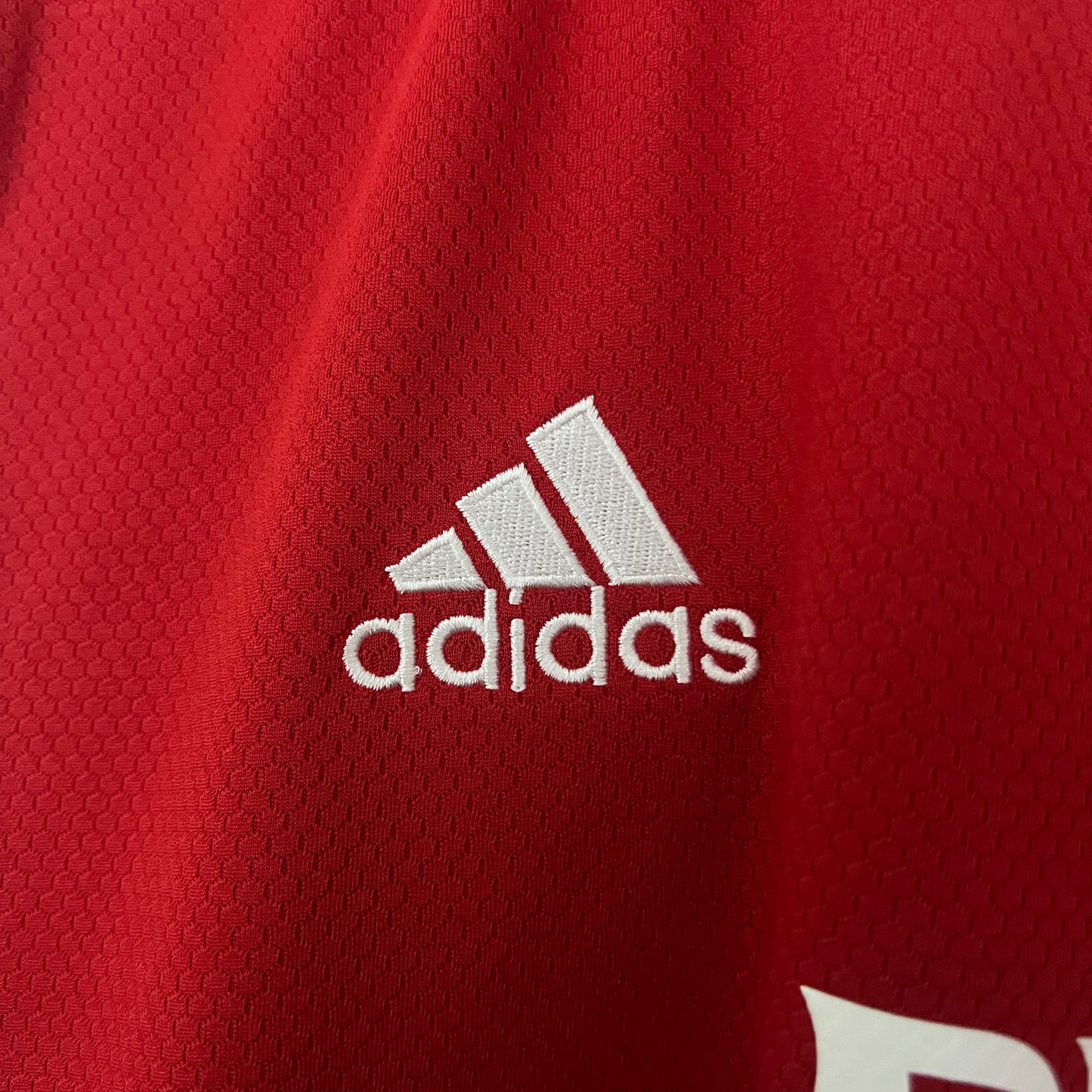 Arsenal Local Retro 2019/20 Versión Fan