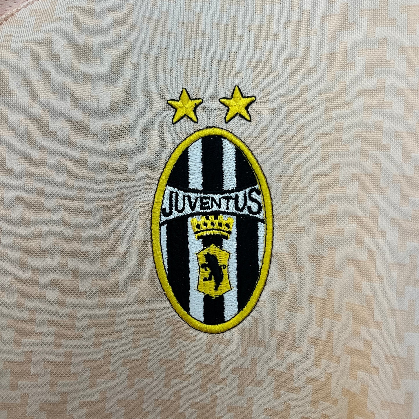 Juventus Tercera Retro 2003/04 Versión Fan