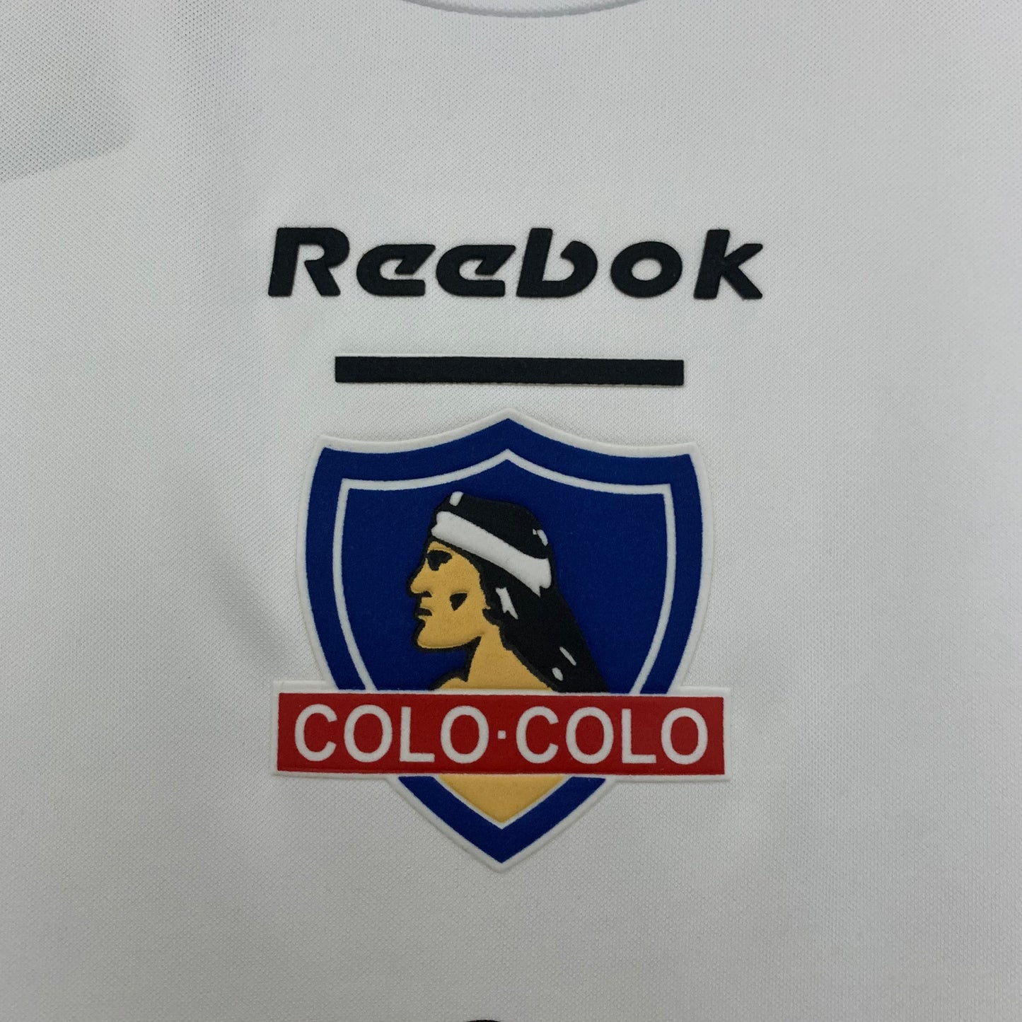 Colo Colo Local Retro 2004/05 Versión Fan