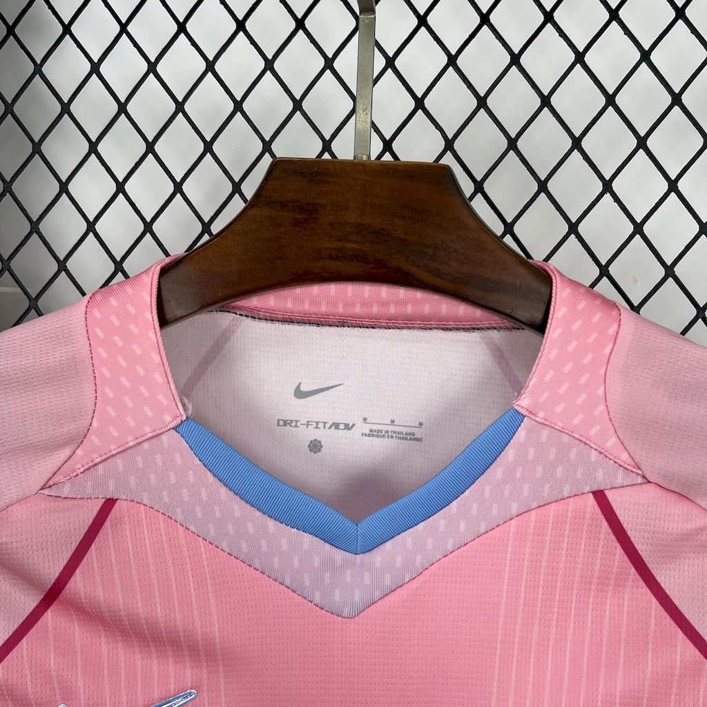 FC Barcelona Edición Especial Rosa 2025/26 Versión Fan