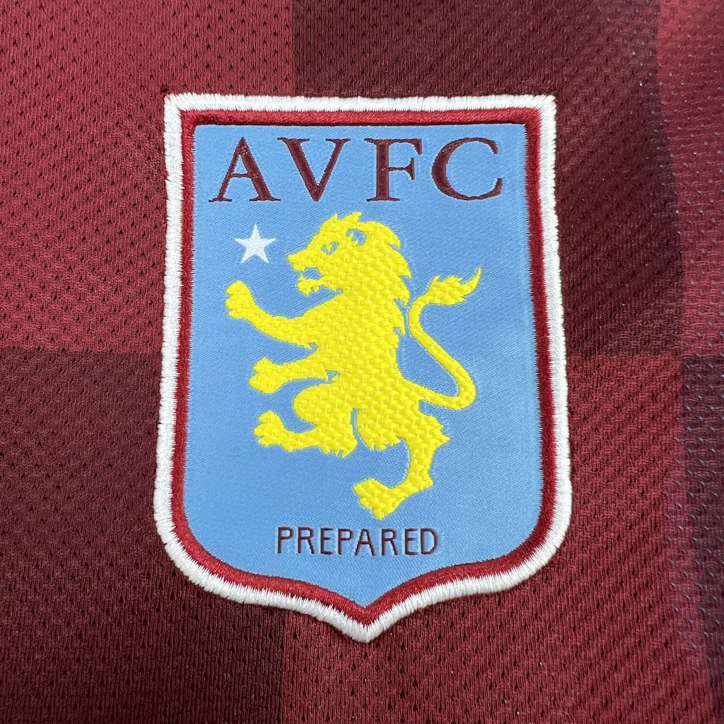 Aston Villa Local Retro 2011/12 Versión Fan