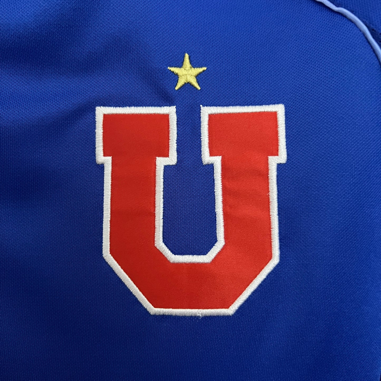Universidad de Chile Local 2025 Versión Mujer