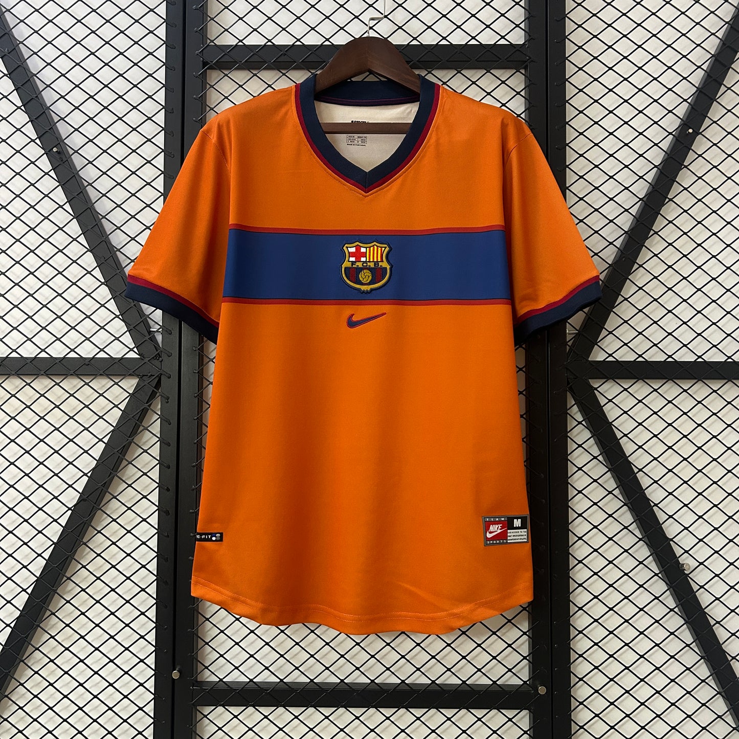 FC Barcelona Tercera Retro 1998/99 Versión Fan