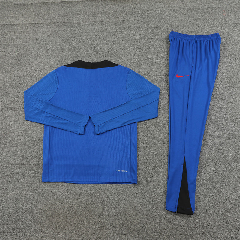 Buzo Completo Korea Azul