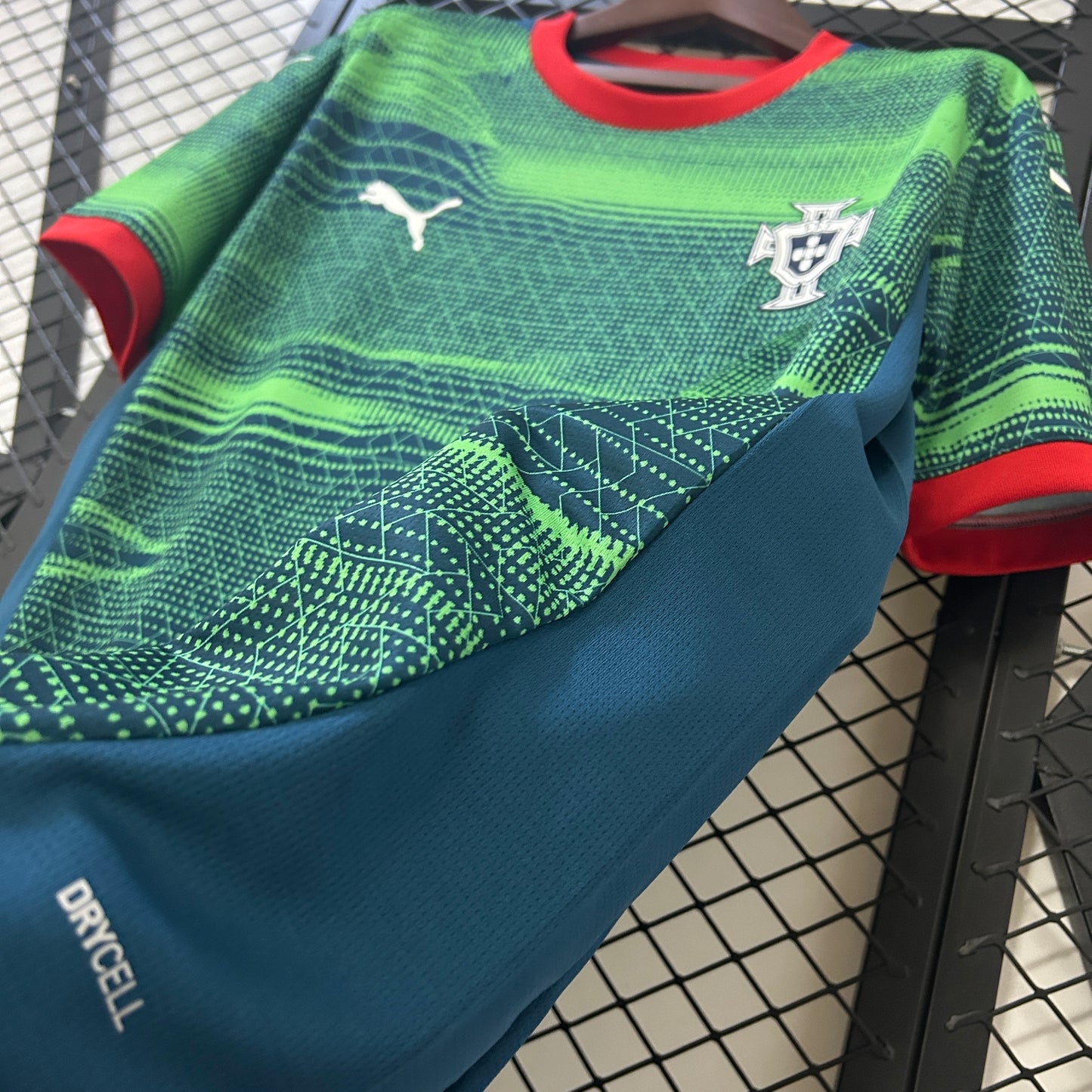 Portugal Entrenamiento Verde 2025 Versión Fan