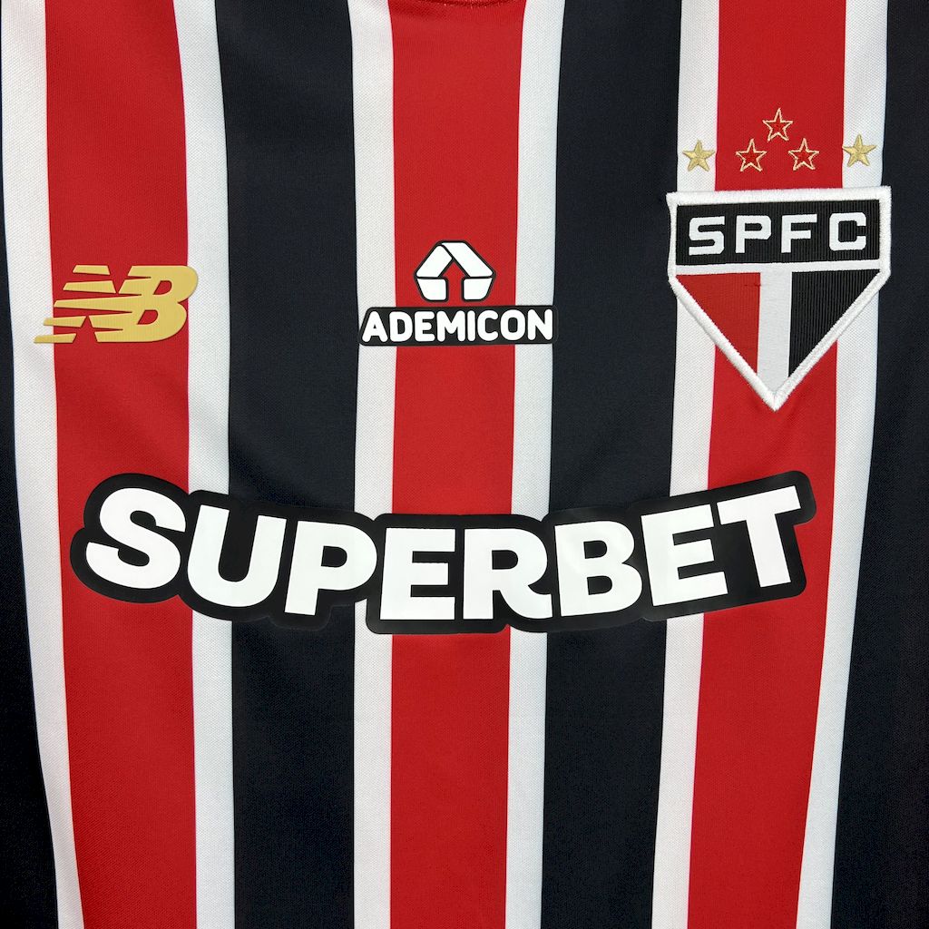 Sao Paulo Visita 2025/26 Versión Fan