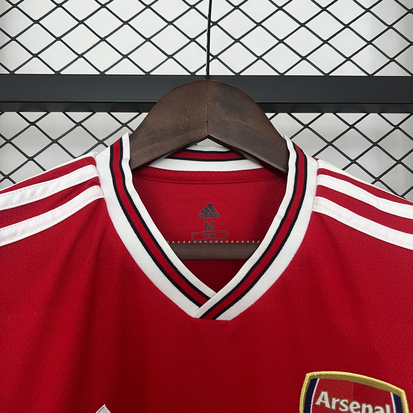 Arsenal Local Retro 2019/20 Versión Fan