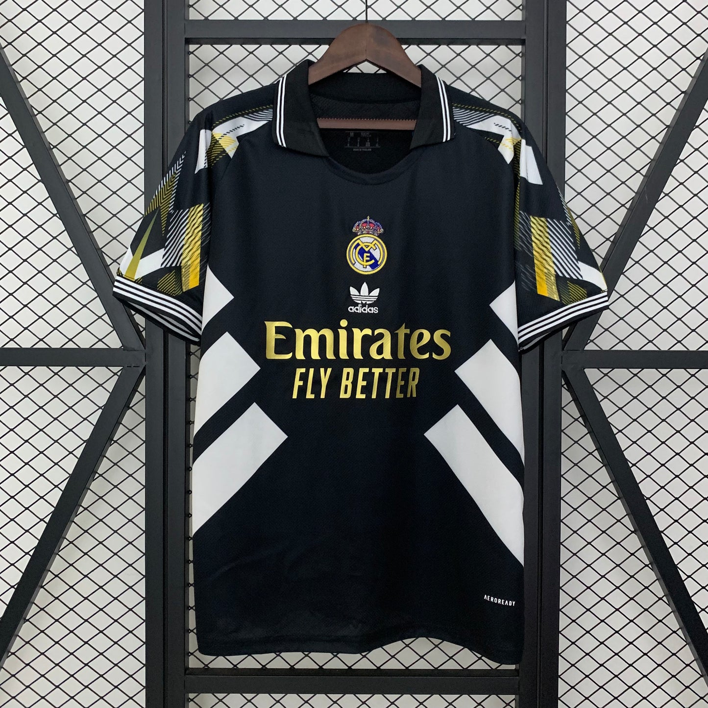 Real Madrid Edición Especial 2025/26 Versión Fan
