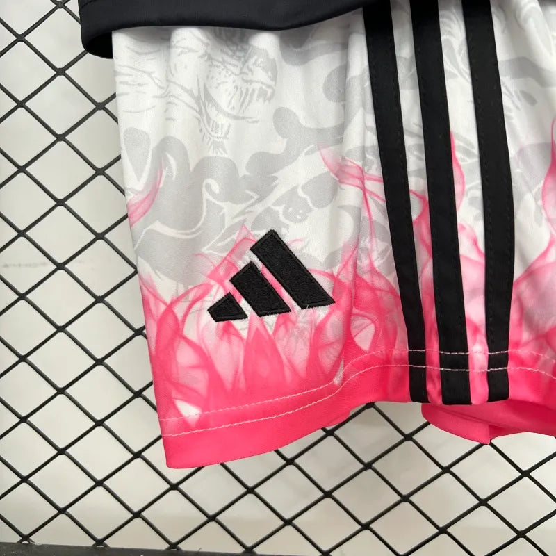 Real Madrid Kit Niños Edición Especial Rosada 2025/26
