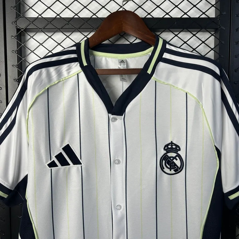 Real Madrid Edición Especial 2025/26 Versión Fan