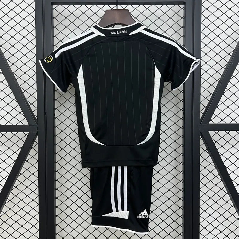 Real Madrid Kit Niños Visita 2006/07
