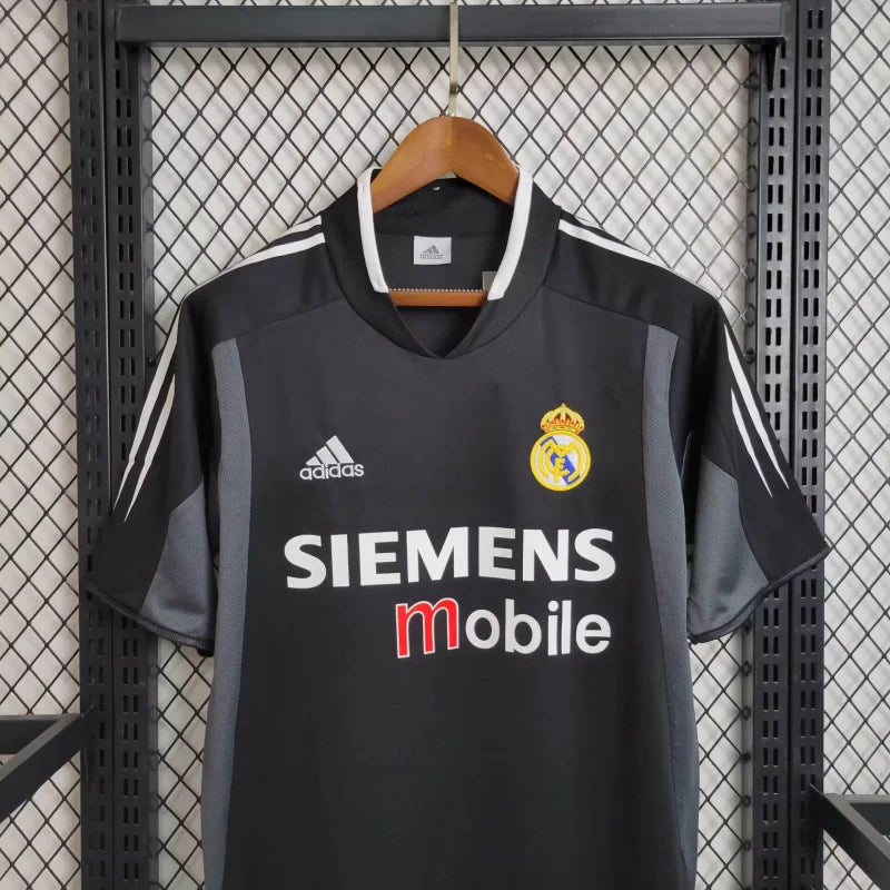 Real Madrid Retro Visita 2004/05 Versión Fan