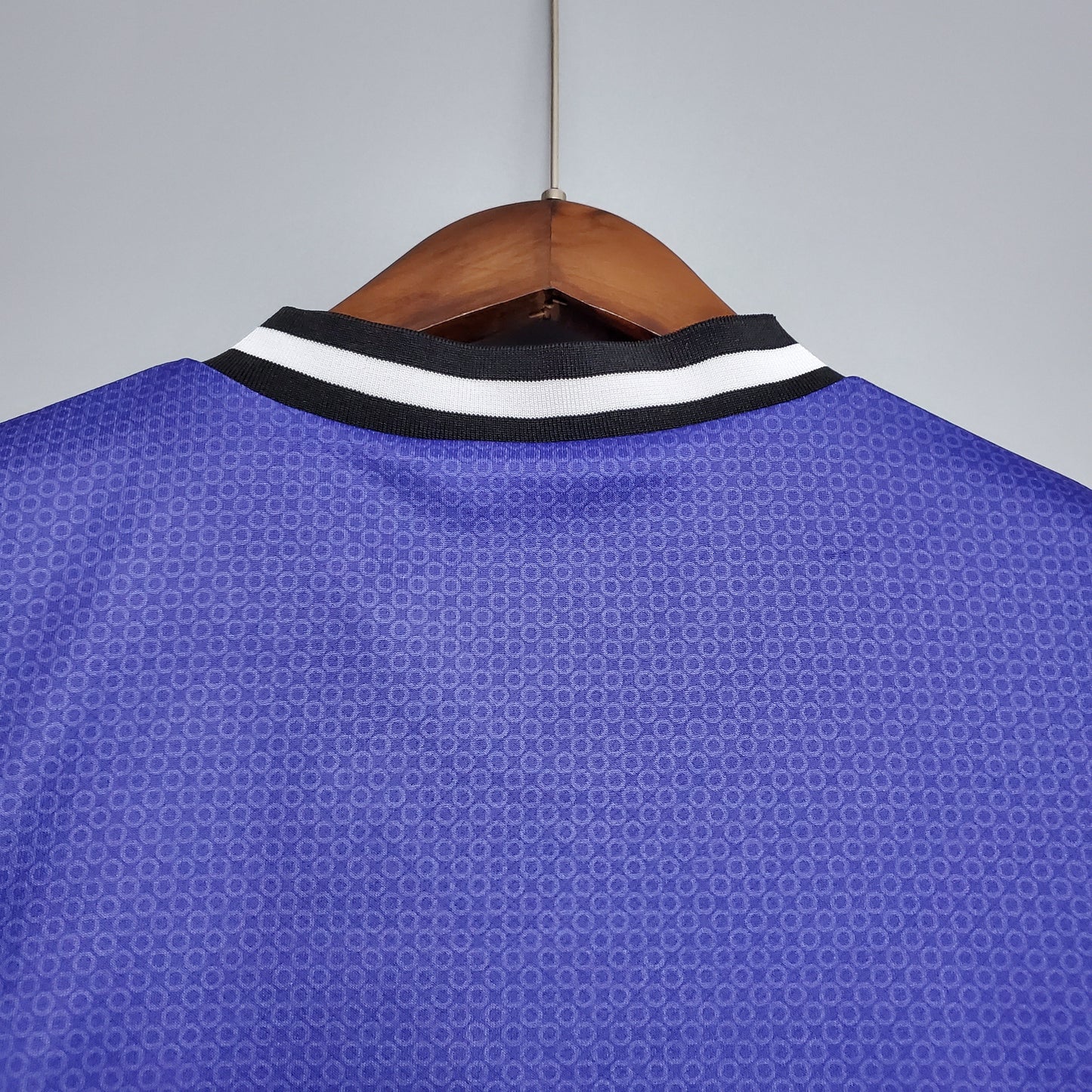Real Madrid Visita Retro 1997/98 Versión Fan