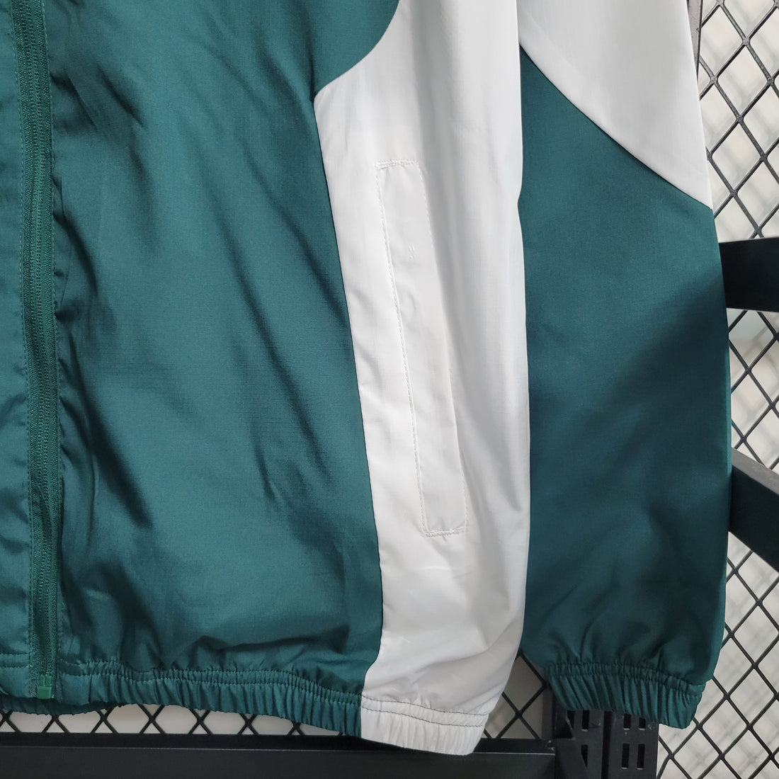 Talla XL - Palmeiras Cortavientos Verde