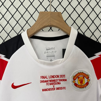 Manchester United Retro Kit Niños Visita 2010/11