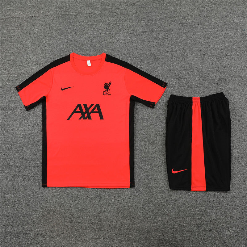 Liverpool Entrenamiento Kit Adulto Rojo 2023/24