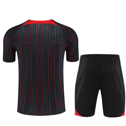 Liverpool Entrenamiento Kit Adulto Lebron James 2023/24