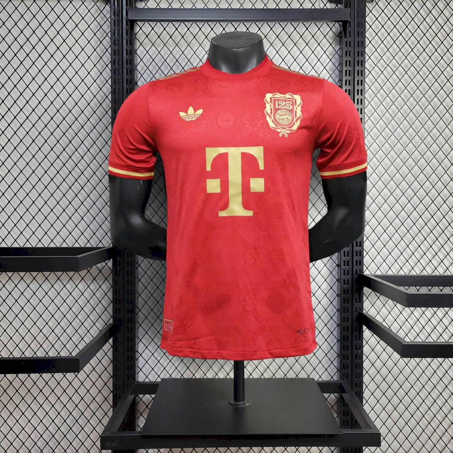 Bayern Munich "125 Aniversario Red Color" 2024/25 Versión Jugador