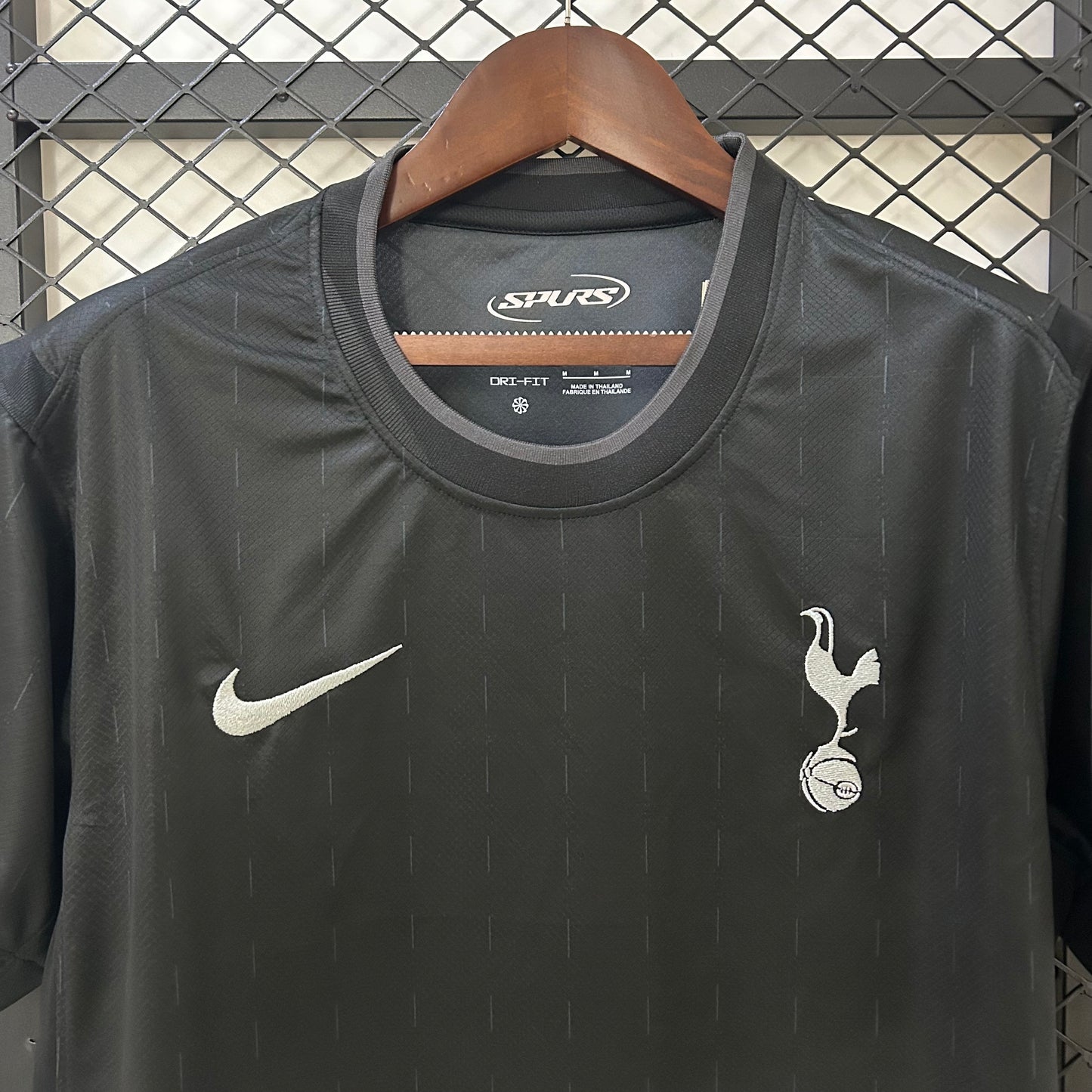 Tottenham Visita 2025/26 Versión Fan