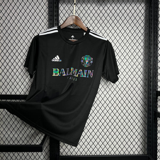 Manchester United "Balmain Version" 2024/25 Versión Fan