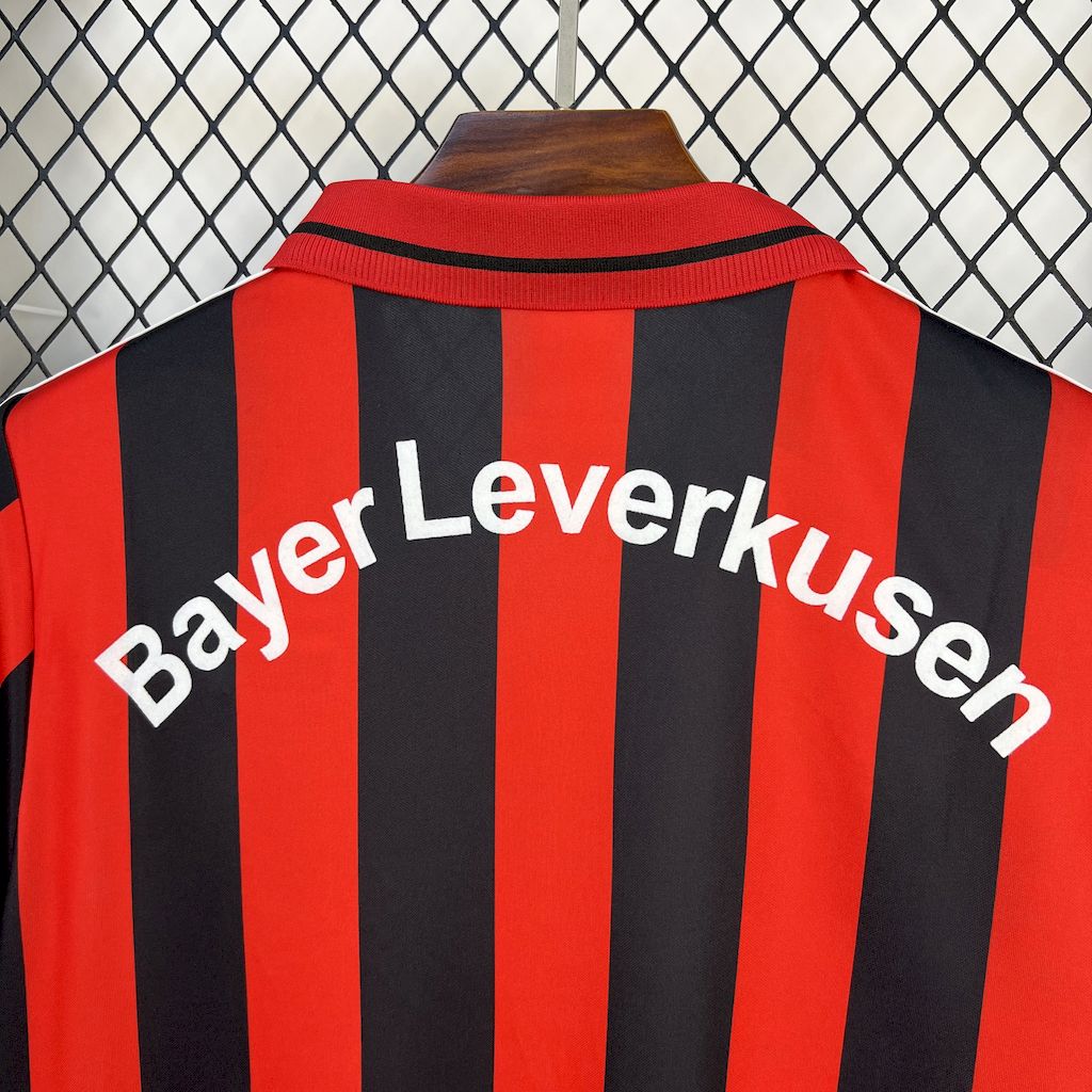 Bayer 04 Leverkusen Local Retro 2000/01 Versión Fan