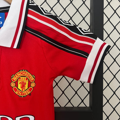 Manchester United Retro Kit Niños Local 1998/00