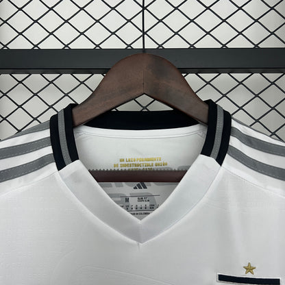 Colo Colo Local 2025 Versión Fan