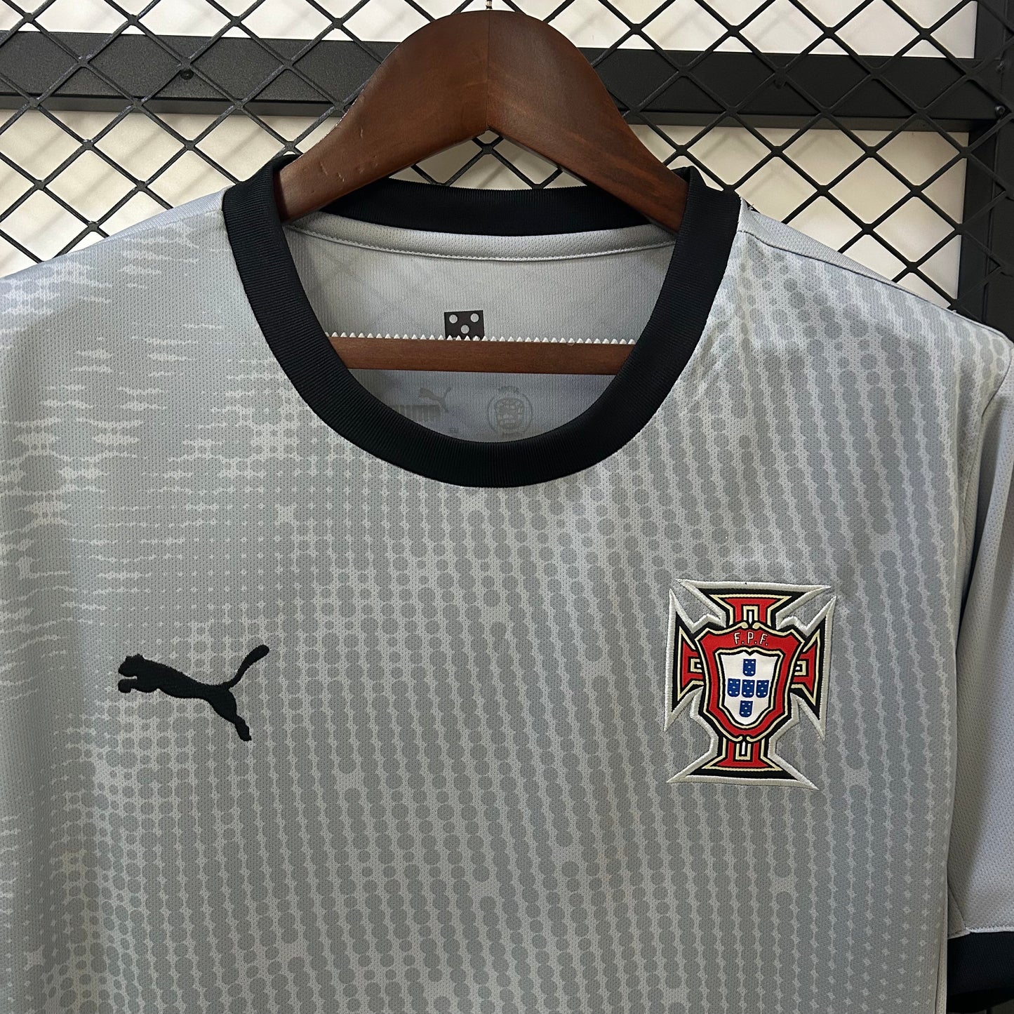 Portugal Portero Gris 2025/26 Versión Fan
