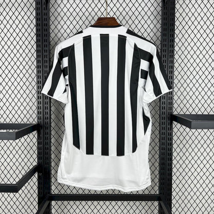 Juventus Local Retro 2002/03 Versión Fan