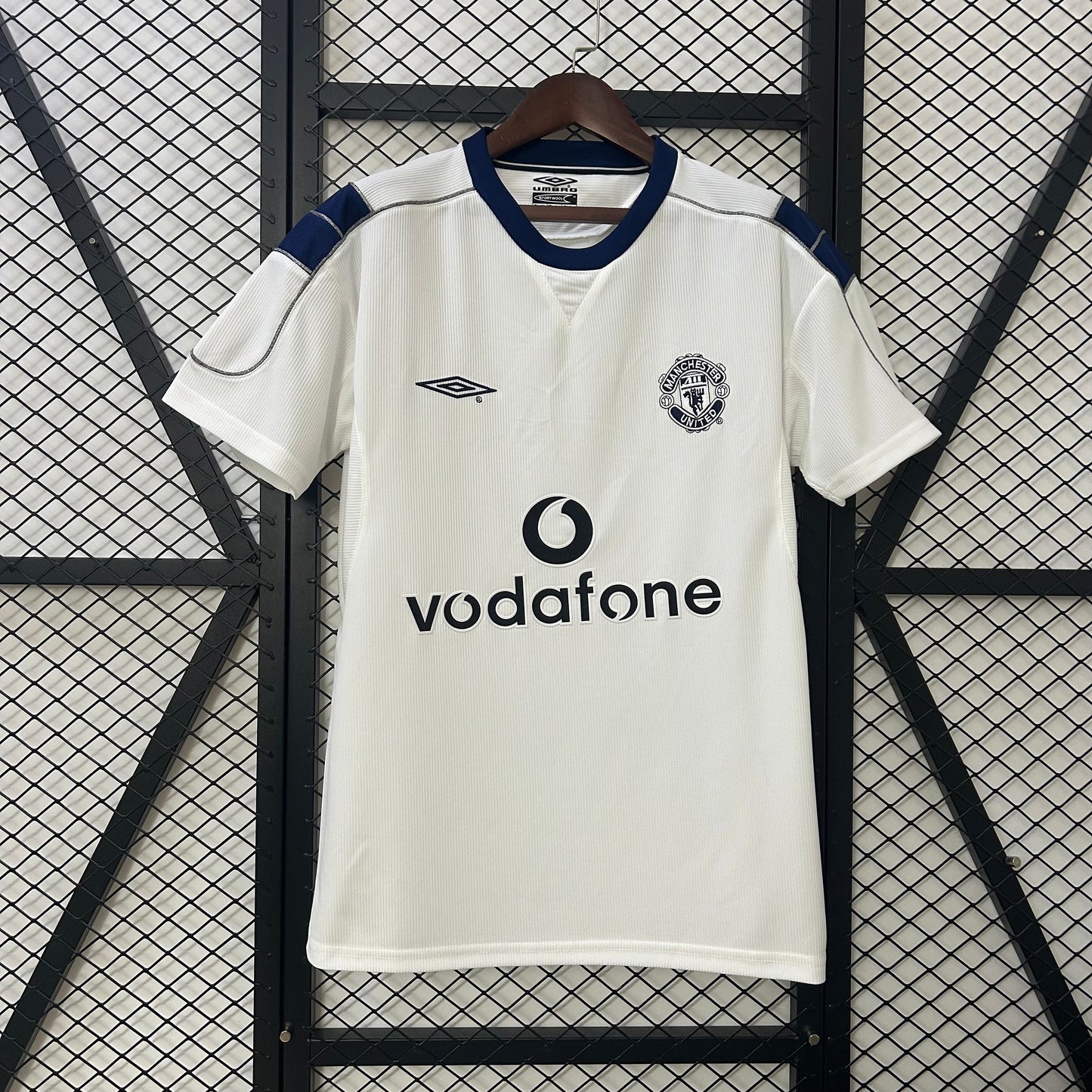 Manchester United Visita Retro 2000/02 Versión Fan