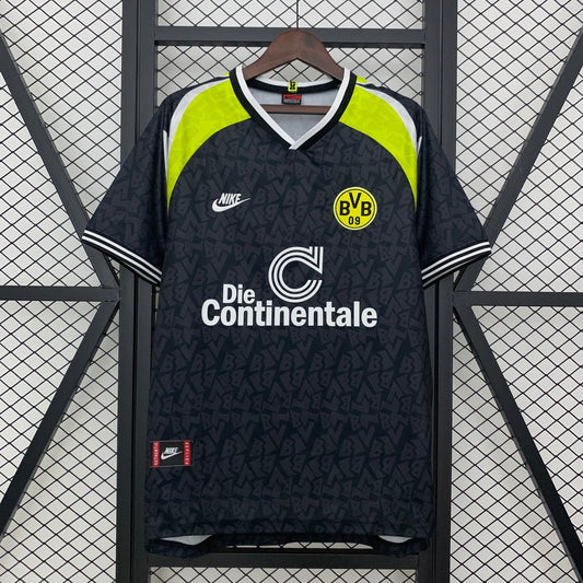 Borussia Dortmund Visita Retro 1995/96 Versión Fan