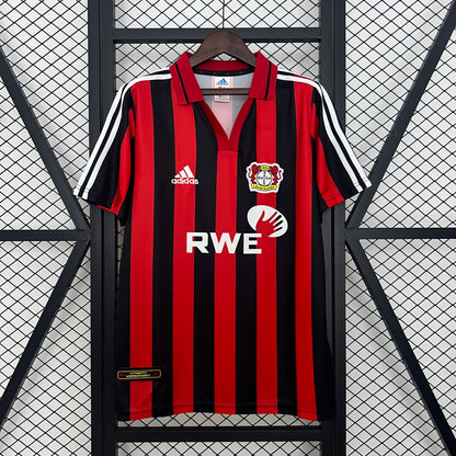Bayer 04 Leverkusen Local Retro 2001/02 Versión Fan